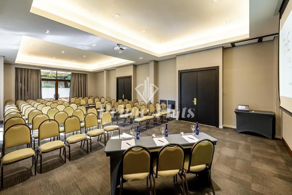 Apartamento Flat Grand Mercure Itaim - Com Garagem - Acomodacao Particular - Sem Cafe São Paulo